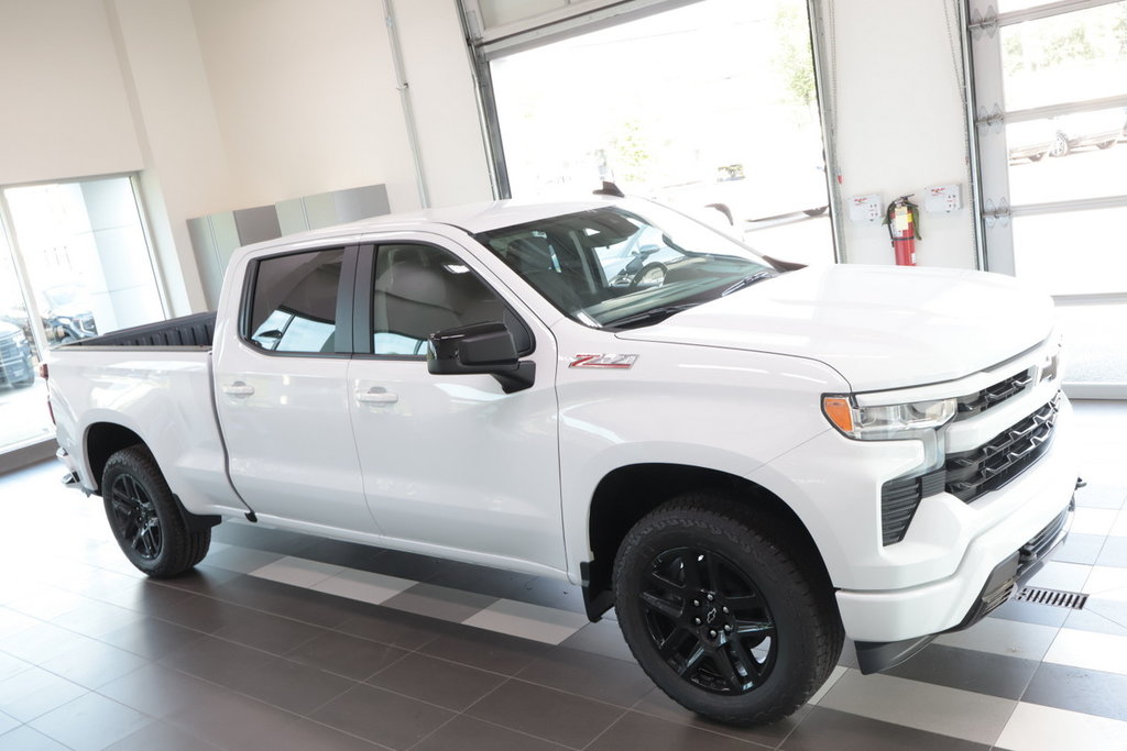 Chevrolet Silverado 1500  2024 à Montréal, Québec - 8 - w1024h768px