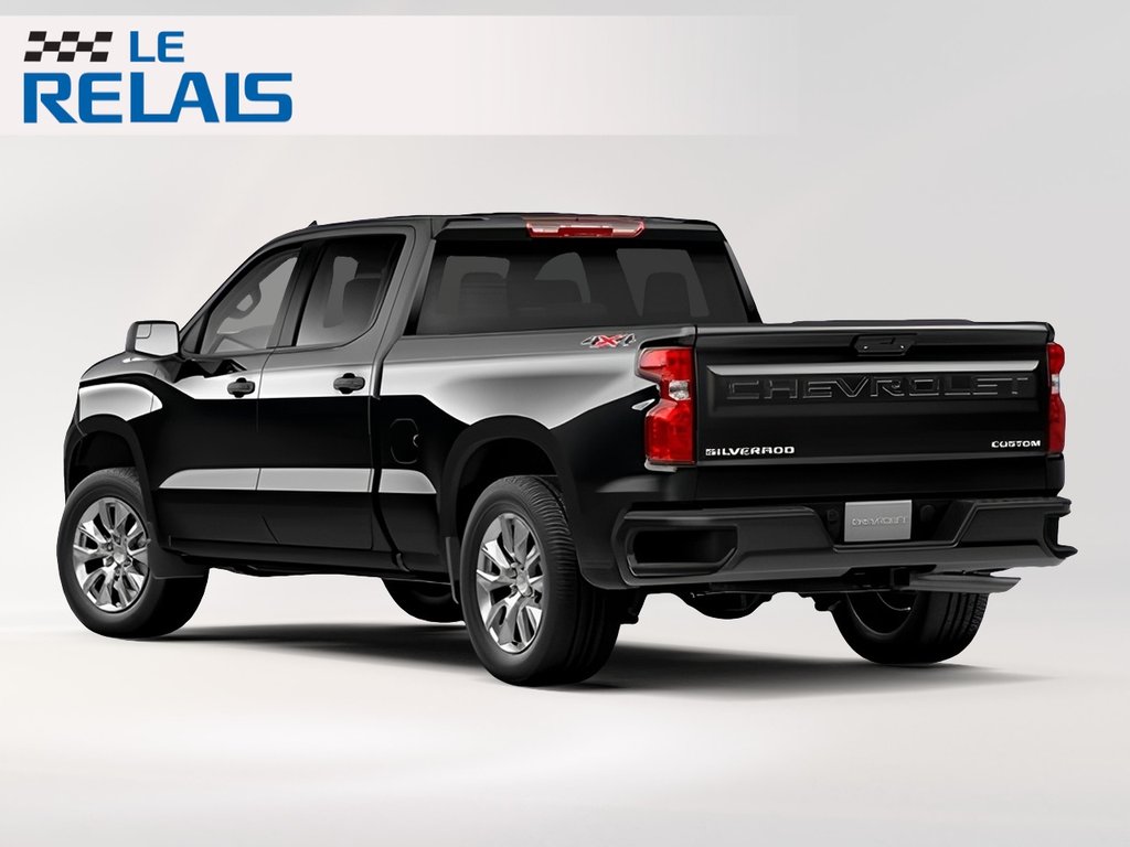 Chevrolet Silverado 1500  2026 à Montréal, Québec - 2 - w1024h768px