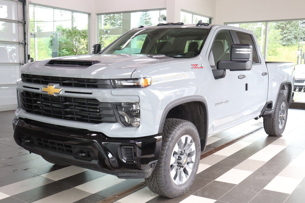 2024 Chevrolet SILVERADO 2500 HD in Montreal, Quebec - 1 - w1024h768px