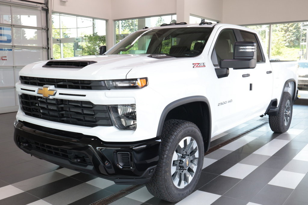 2024 Chevrolet SILVERADO 2500 HD in Montreal, Quebec - 1 - w1024h768px