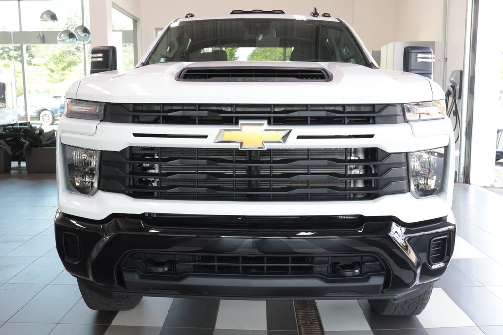 Chevrolet SILVERADO 2500 HD  2024 à Montréal, Québec - 7 - w1024h768px