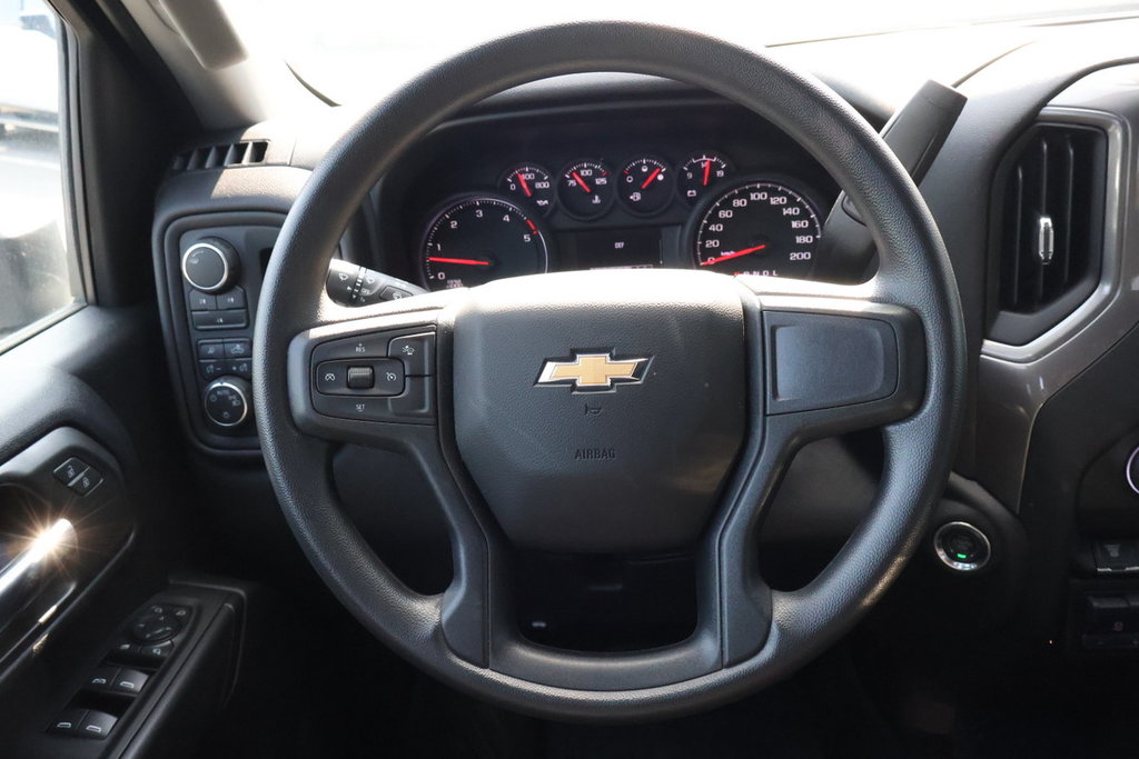Chevrolet SILVERADO 2500 HD  2025 à Montréal, Québec - 9 - w1024h768px