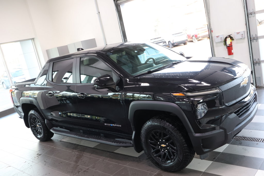 2024 Chevrolet Silverado EV in Montreal, Quebec - 8 - w1024h768px