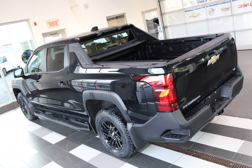 2024 Chevrolet Silverado EV in Montreal, Quebec - 18 - w1024h768px