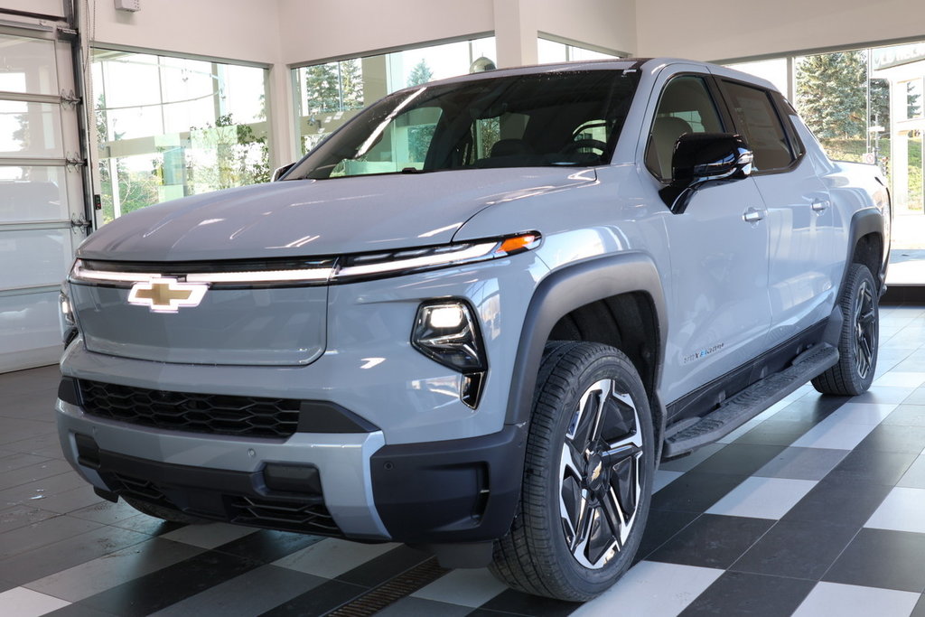 Chevrolet Silverado EV  2025 à Montréal, Québec - 1 - w1024h768px