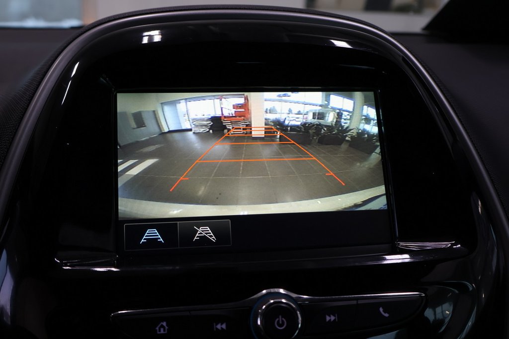 Chevrolet Spark  2017 à Montréal, Québec - 14 - w1024h768px