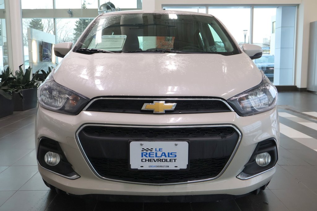 Chevrolet Spark  2017 à Montréal, Québec - 7 - w1024h768px