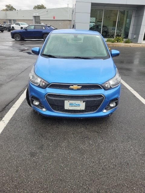 Chevrolet Spark LT 2017 à Montréal, Québec - 2 - w1024h768px