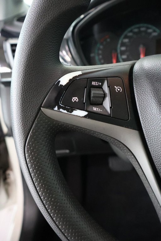 2019 Chevrolet Spark LT AUTOMATIQUE CERTIFIÉ CLIENT MAISON in Montreal, Quebec - 11 - w1024h768px
