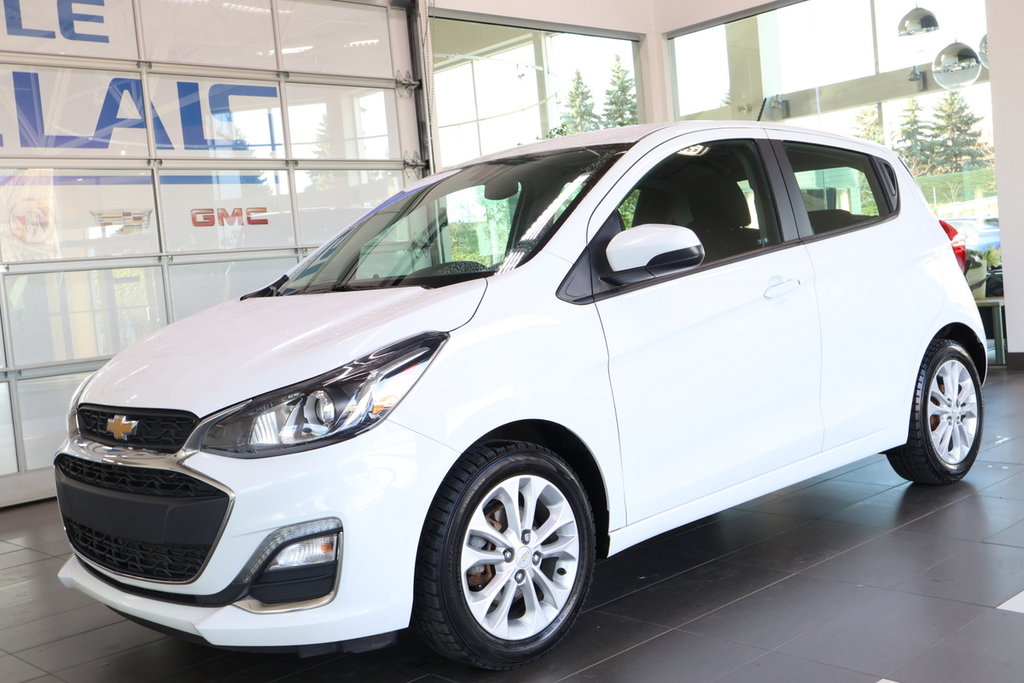 Spark 1LT AUTOMATIQUE 2022 à Montréal, Québec - 1 - w1024h768px