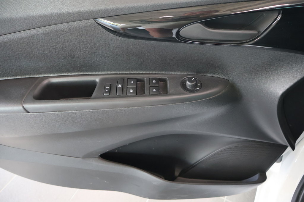 Chevrolet Spark  2022 à Montréal, Québec - 18 - w1024h768px