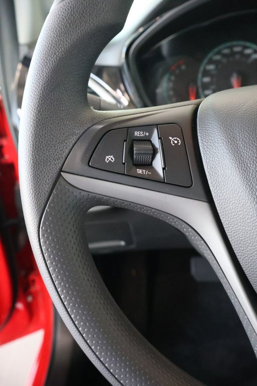 2022 Chevrolet Spark 1LT AUTOMATIQUE AIR CLIMATISÉ CERTIFIÉ in Montreal, Quebec - 11 - w1024h768px