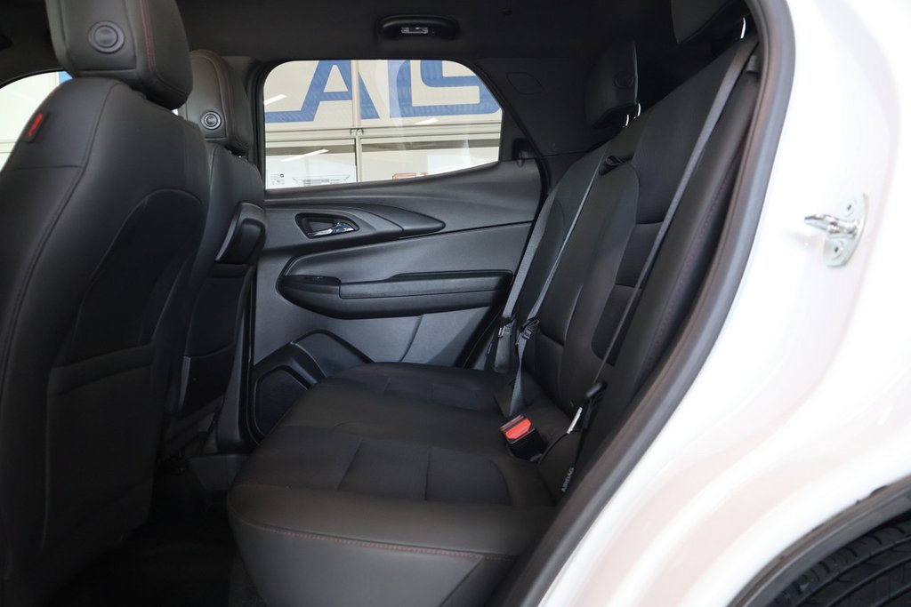 2022 Chevrolet Trailblazer RS AWD TOIT PANO CLIENTE MAISON in Montreal, Quebec - 21 - w1024h768px