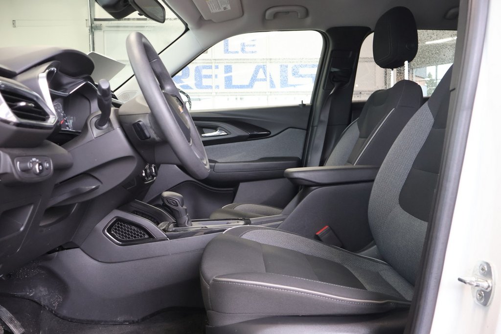 Chevrolet Trailblazer  2022 à Montréal, Québec - 2 - w1024h768px