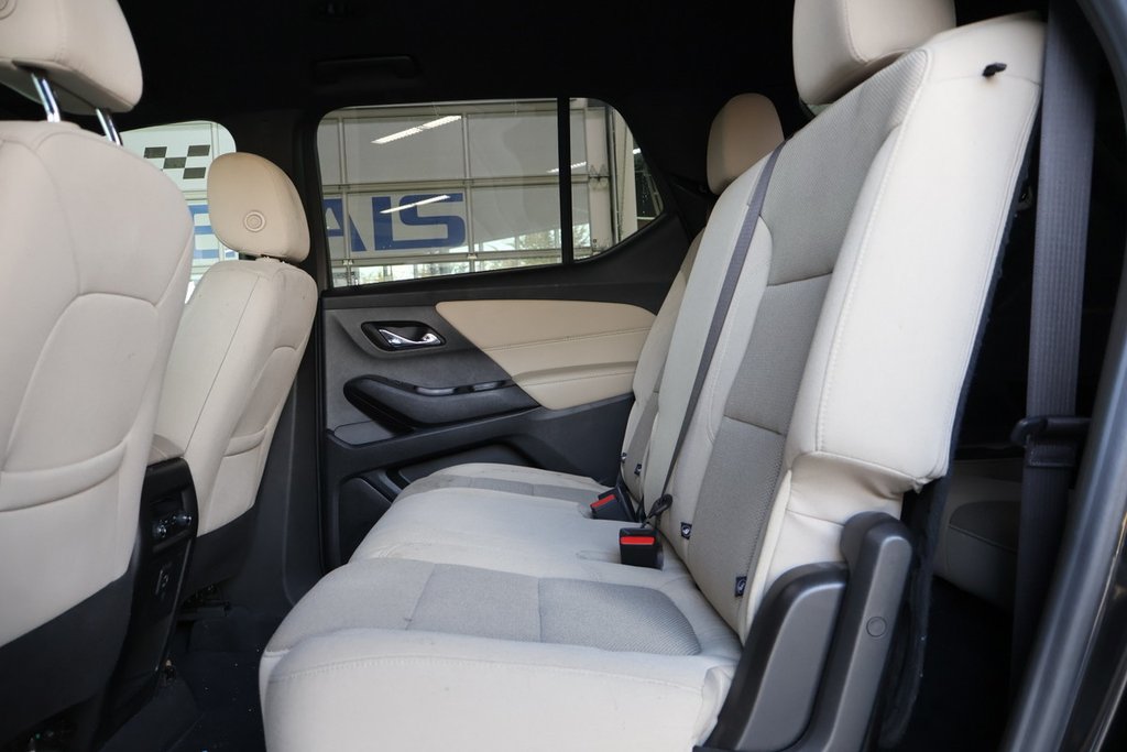 Chevrolet Traverse  2023 à Montréal, Québec - 20 - w1024h768px