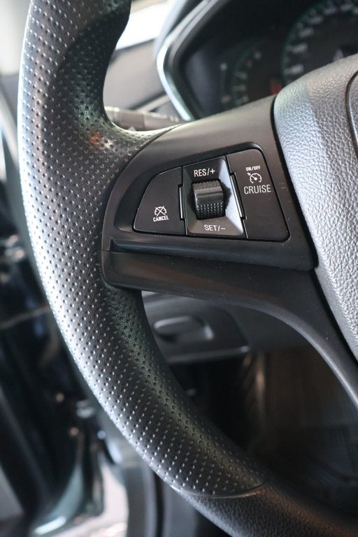 2019 Chevrolet Trax in Montreal, Quebec - 10 - w1024h768px