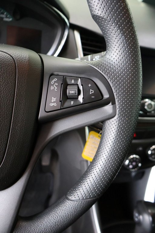 2020 Chevrolet Trax LS TRACTION AVANT CLIENT MAISON CERTIFIÉ in Montreal, Quebec - 11 - w1024h768px