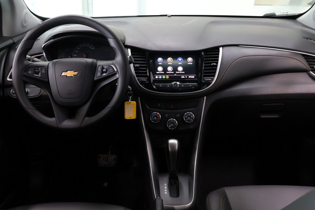 Chevrolet Trax  2021 à Montréal, Québec - 3 - w1024h768px