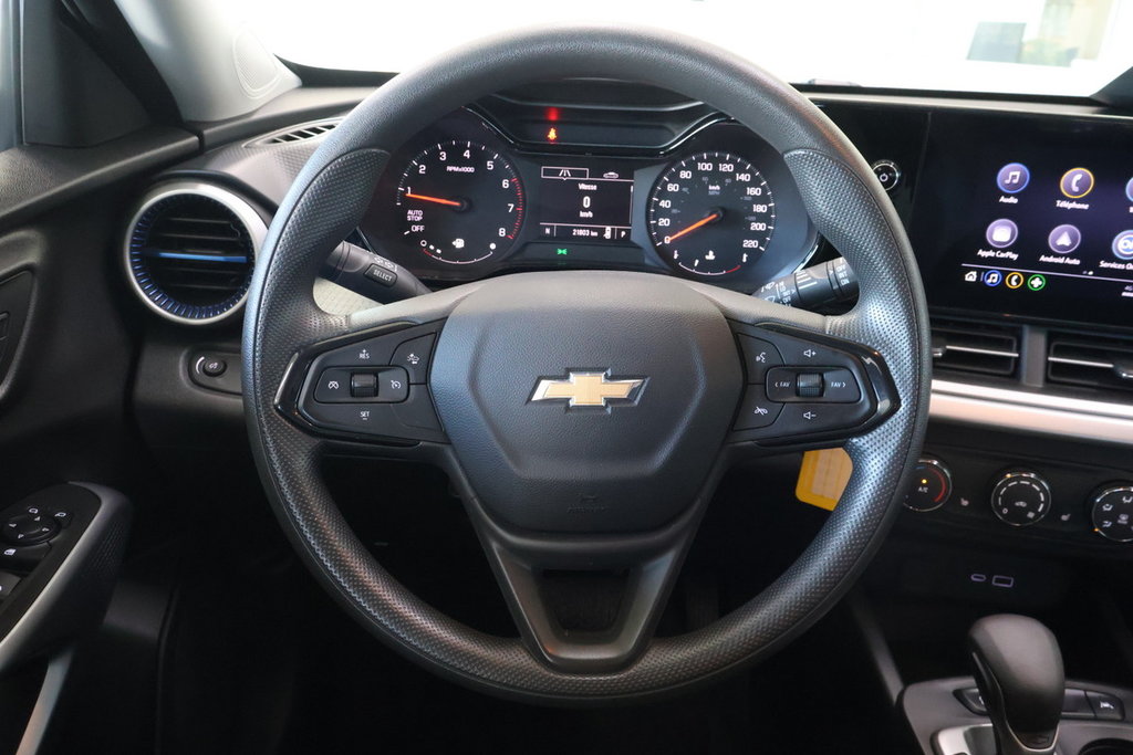 Chevrolet Trax  2024 à Montréal, Québec - 10 - w1024h768px