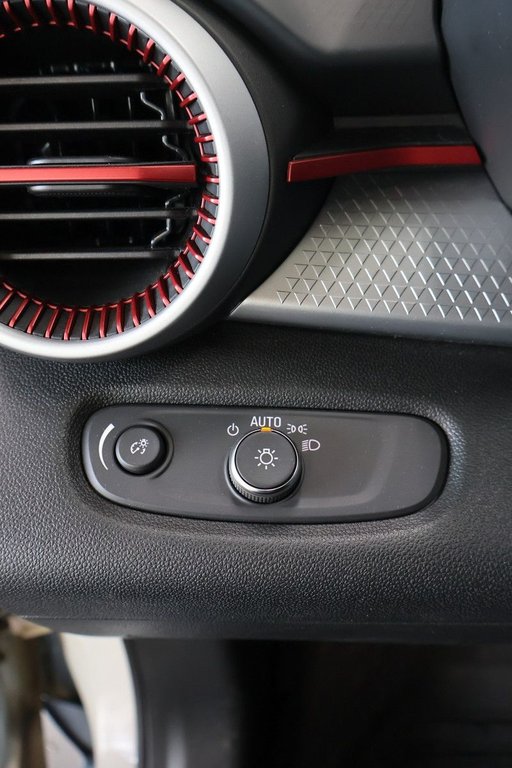 Chevrolet Trax  2024 à Montréal, Québec - 17 - w1024h768px