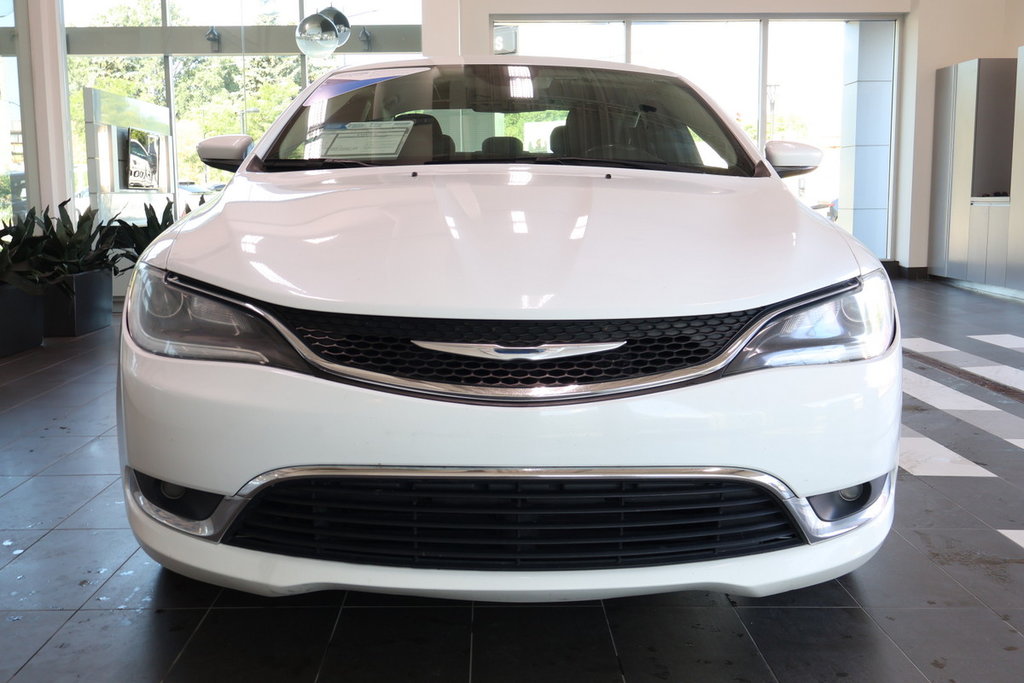 2016 Chrysler 200 Limited CERTIFIÉ ET INSPECTÉ in Montreal, Quebec - 7 - w1024h768px