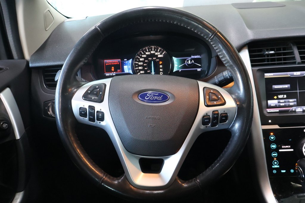 Ford Edge LIMITED CUIR  AWD  V6 TOIT PANO VOITURE D'HIVER 2013 à Montréal, Québec - 11 - w1024h768px