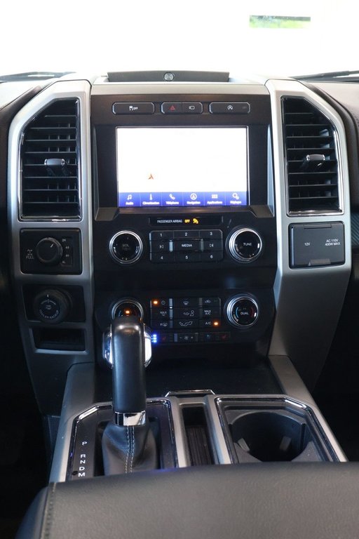 2020 Ford F-150 in Montreal, Quebec - 5 - w1024h768px
