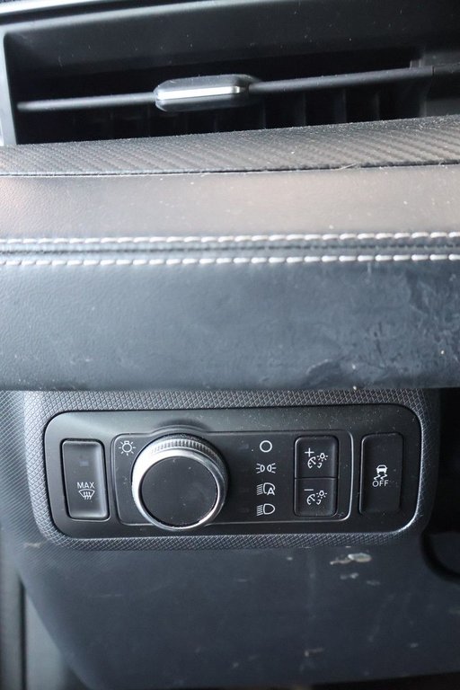 Ford Mustang Mach-E  2021 à Montréal, Québec - 18 - w1024h768px