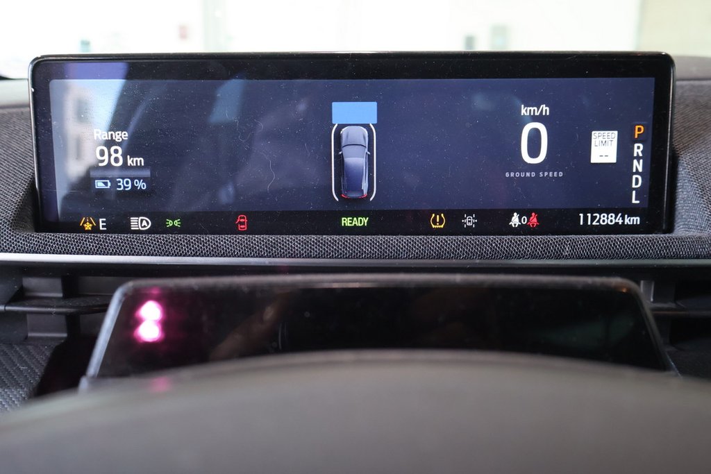 Ford Mustang Mach-E  2021 à Montréal, Québec - 4 - w1024h768px