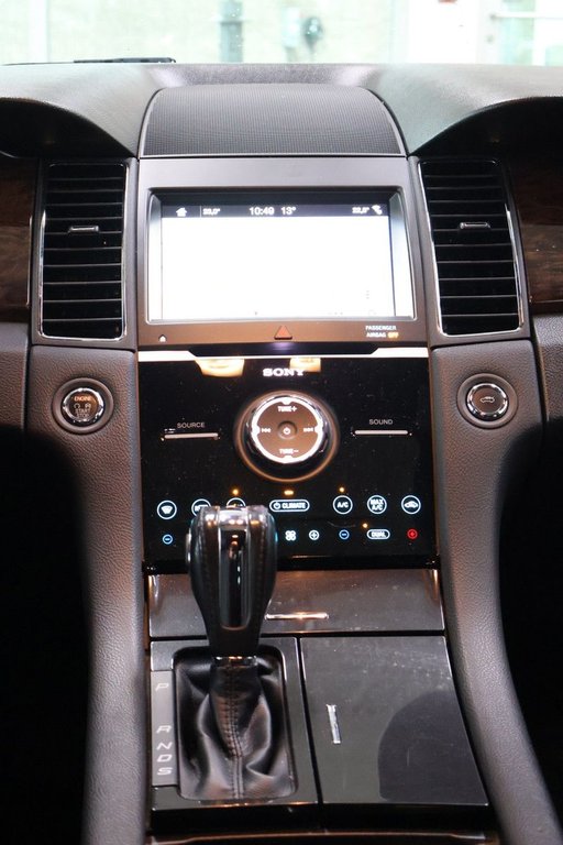 Ford Taurus LIMITED AWD 2016 à Montréal, Québec - 5 - w1024h768px