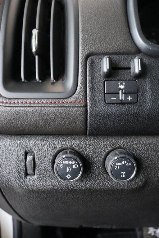 GMC Canyon  2018 à Montréal, Québec - 18 - w1024h768px