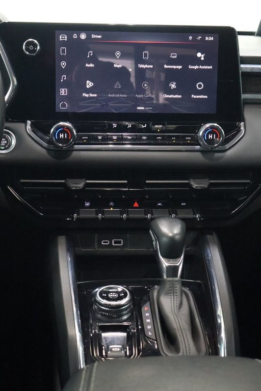 GMC Canyon  2023 à Montréal, Québec - 5 - w1024h768px