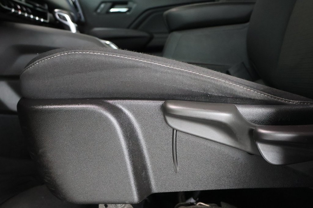 GMC Canyon  2023 à Montréal, Québec - 6 - w1024h768px