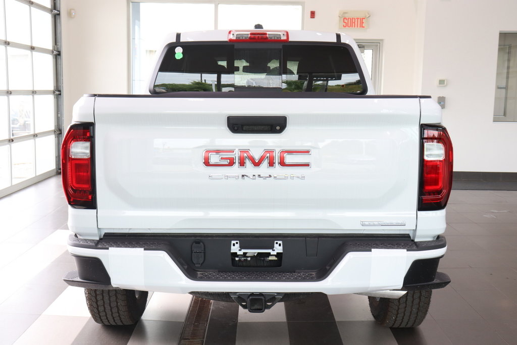 2024 GMC Canyon in Montreal, Quebec - 19 - w1024h768px