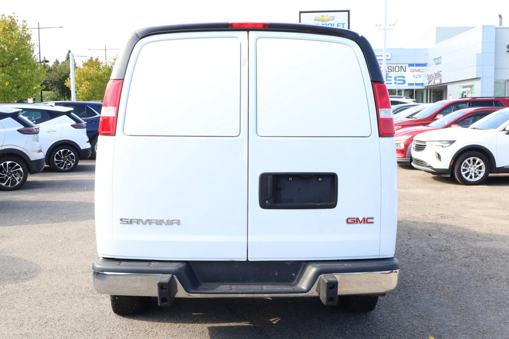 2017  Savana Cargo Van CARGO CLIENT MAISON HISTORIQUE COMPLET 4.8 L in Montreal, Quebec - 14 - w1024h768px