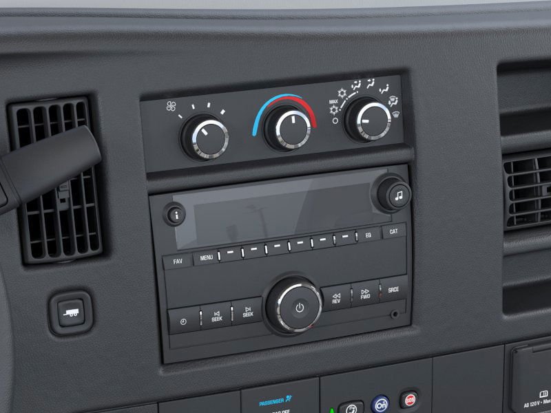 GMC Savana Cutaway 3500  2025 à Montréal, Québec - 20 - w1024h768px