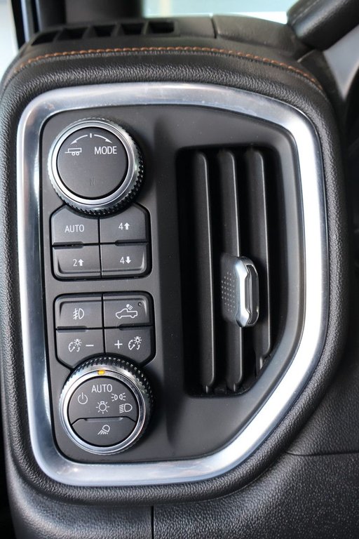 2021 GMC Sierra 1500 AT4 DIESEL in Montreal, Quebec - 15 - w1024h768px