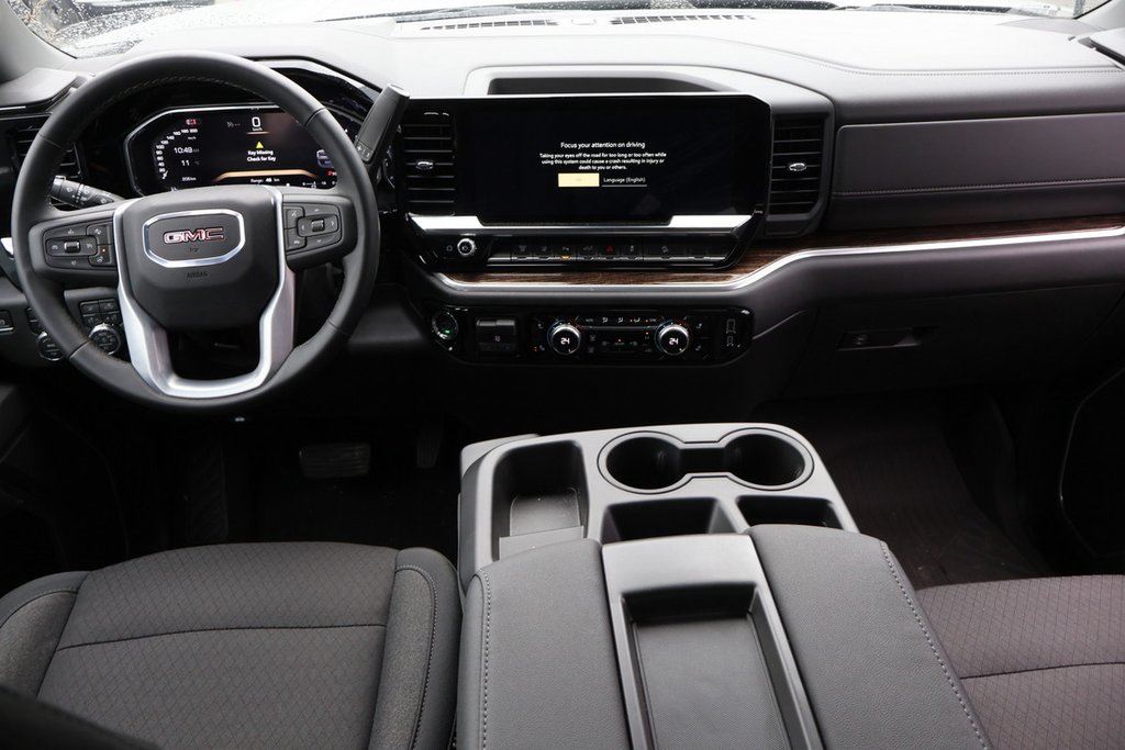 2026 GMC Sierra 2500 HD in Montreal, Quebec - 3 - w1024h768px