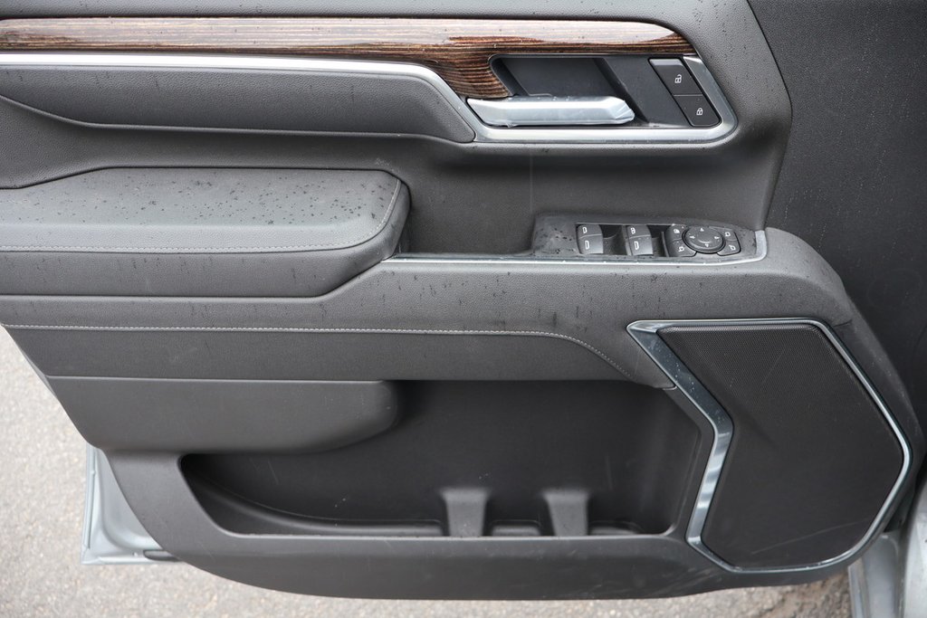 2026 GMC Sierra 2500 HD in Montreal, Quebec - 15 - w1024h768px