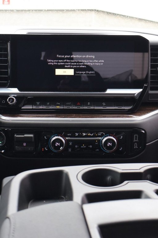 2026 GMC Sierra 2500 HD in Montreal, Quebec - 5 - w1024h768px