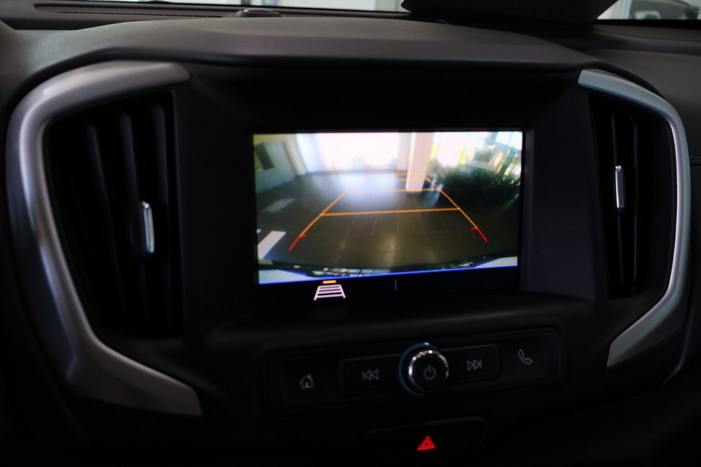 2020 GMC Terrain in Montreal, Quebec - 14 - w1024h768px