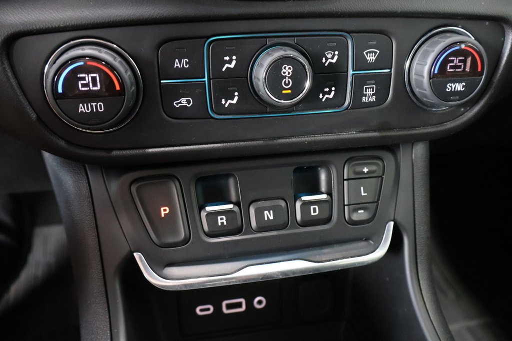 GMC Terrain  2021 à Montréal, Québec - 17 - w1024h768px