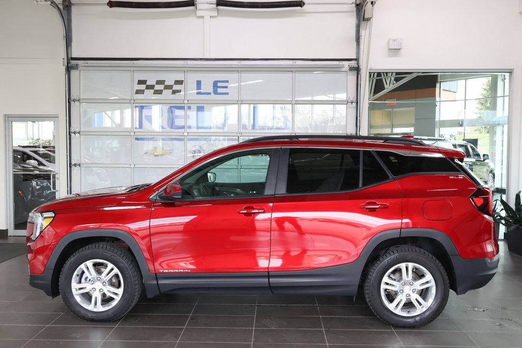 2024 GMC Terrain SLE AWD  CERTIFIÉ in Montreal, Quebec - 9 - w1024h768px