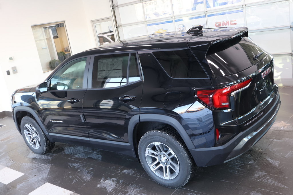 2025 GMC Terrain in Montreal, Quebec - 18 - w1024h768px