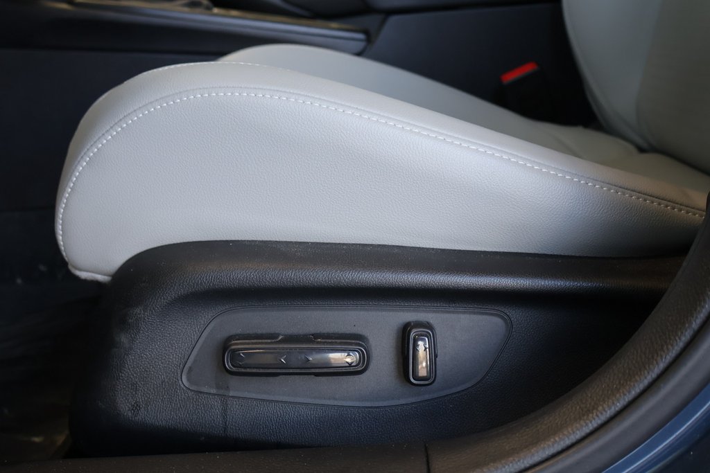 Honda Civic Sedan Hybrid  2026 à Montréal, Québec - 7 - w1024h768px