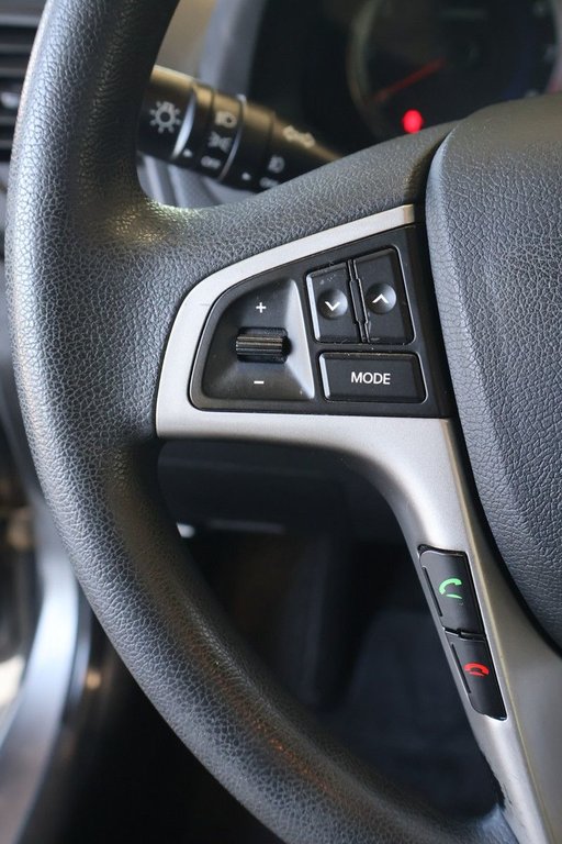 2017 Hyundai Accent in Montreal, Quebec - 13 - w1024h768px