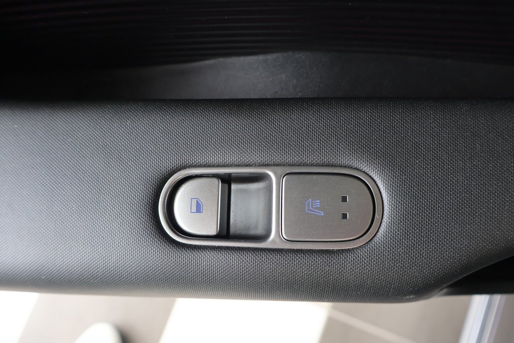 2024 Hyundai IONIQ 6 in Montreal, Quebec - 23 - w1024h768px