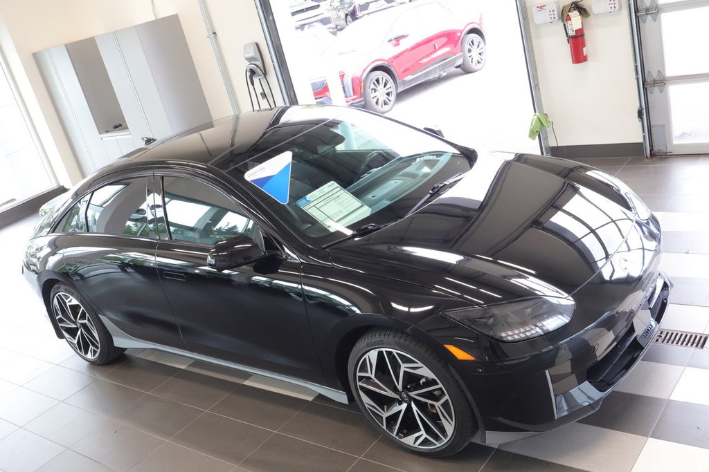 2024 Hyundai IONIQ 6 in Montreal, Quebec - 10 - w1024h768px