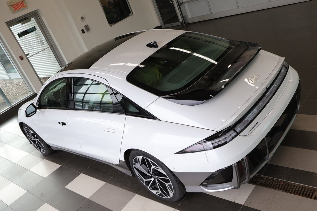 2025 Hyundai IONIQ 6 Preferred AWD ULTIMATE in Montreal, Quebec - 23 - w1024h768px