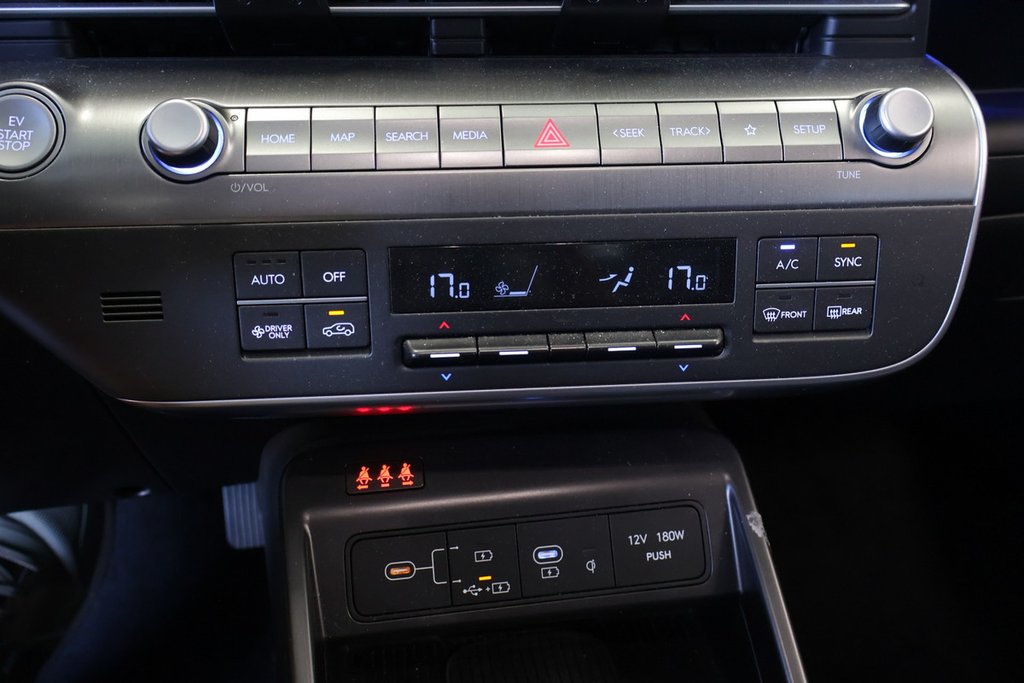2025 Hyundai Kona Electric in Montreal, Quebec - 18 - w1024h768px